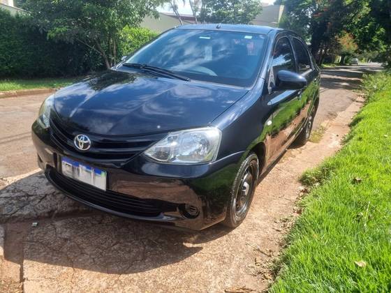 TOYOTA ETIOS 1.5 XS SEDAN 16V FLEX 4P MANUAL